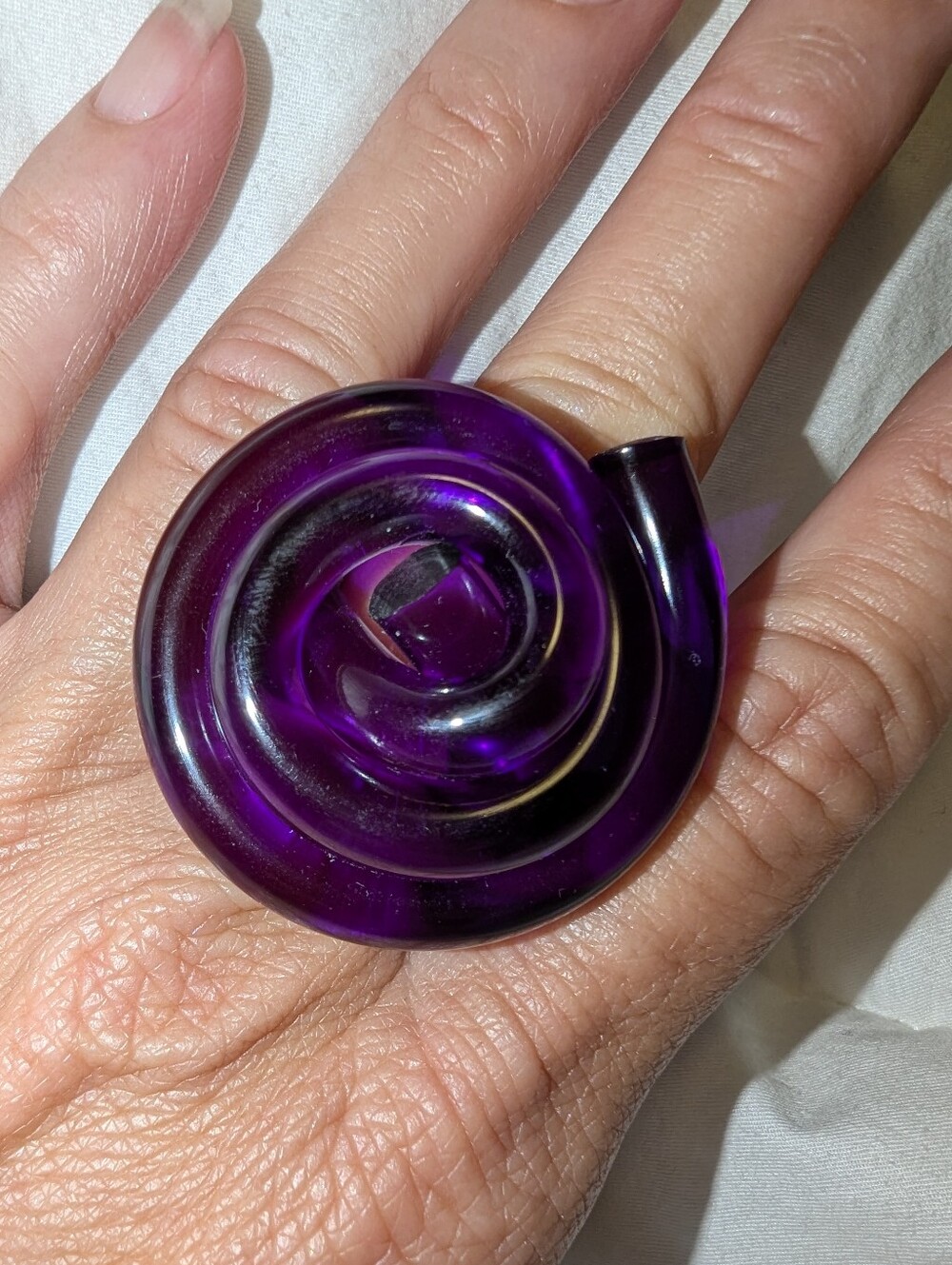 LARGE PURPLE KNOT RING